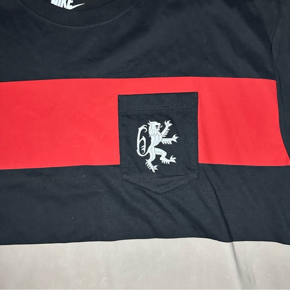 Nike Lebron James LBJ Sz 2XL Red/Black Lion Logo Striped Shirt - Picture 3 of 8